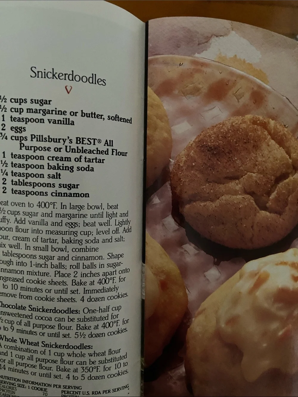 Vintage 1980s 80s Pillsbury Pillsbury’s Baking cookbook Christmas cookies cake